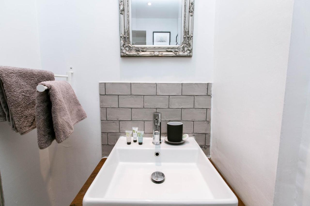 Peaceful Apartment - Dedicated Free Parking - Walk To Centre, Uni, Hosp - Business And Leisure - Contact For Long Stays Exeter Zewnętrze zdjęcie